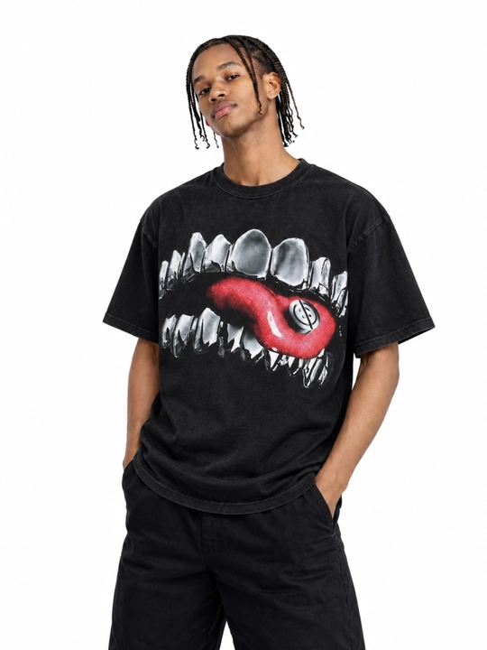 Y2K Chrome Bite katta o‘lchamli futbolkasi, 100% paxta, qora, unisex, bosma naqshli