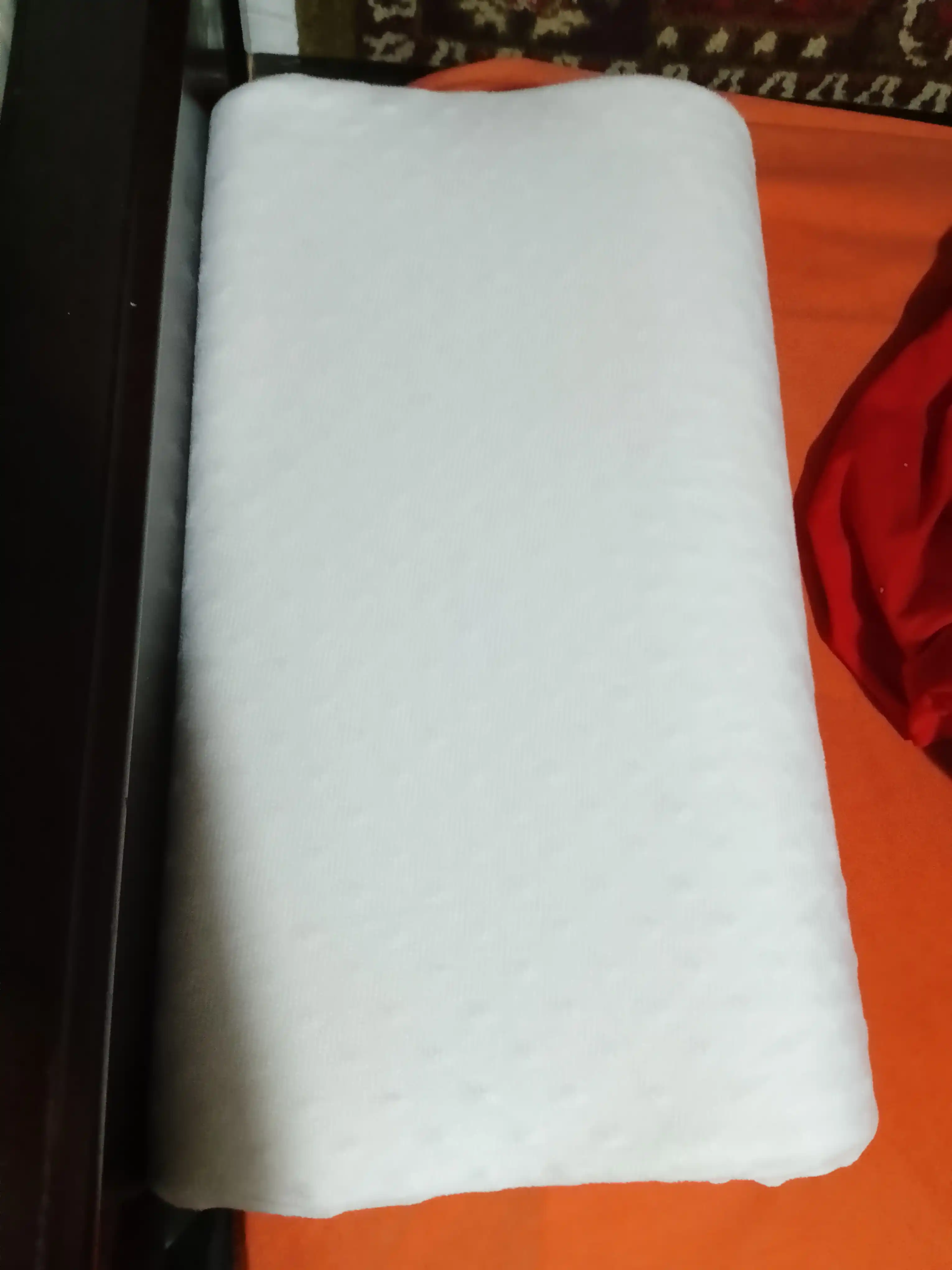 Ortopedik uyqu yostigi Memory Foam, bo‘yin va umurtqa uchun, gipoallergen, anatomik shakl