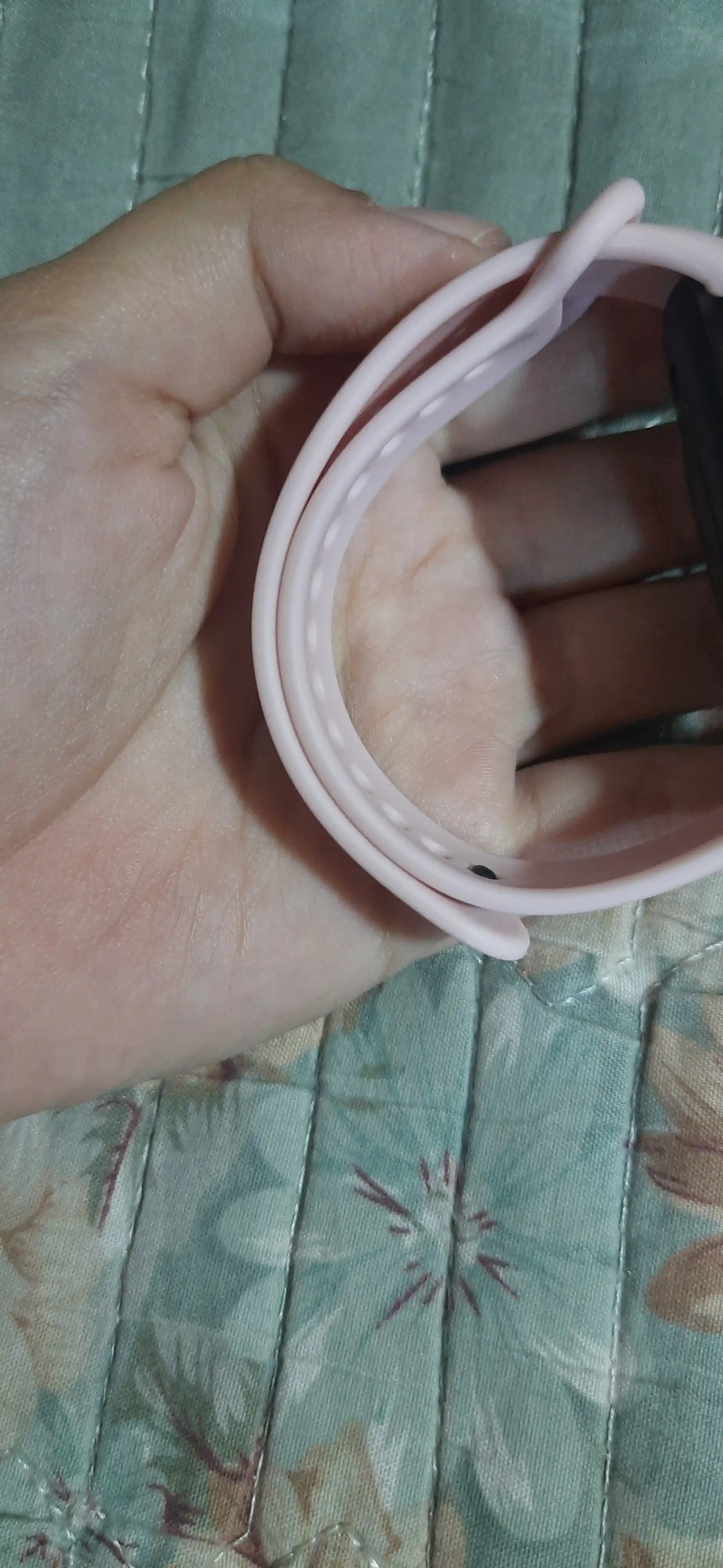 Xiaomi Mi Band 8, 9, 10 uchun silikon tasma