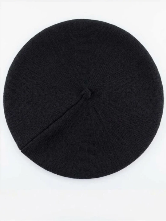 Ayollar uchun klassik trikotaj beret, kuzgi va qishki bosh kiyim