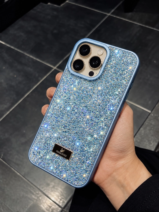 Чехол для iPhone 15,16,17,18, Pro\Pro Max  с блестящими кристаллами  бордовый