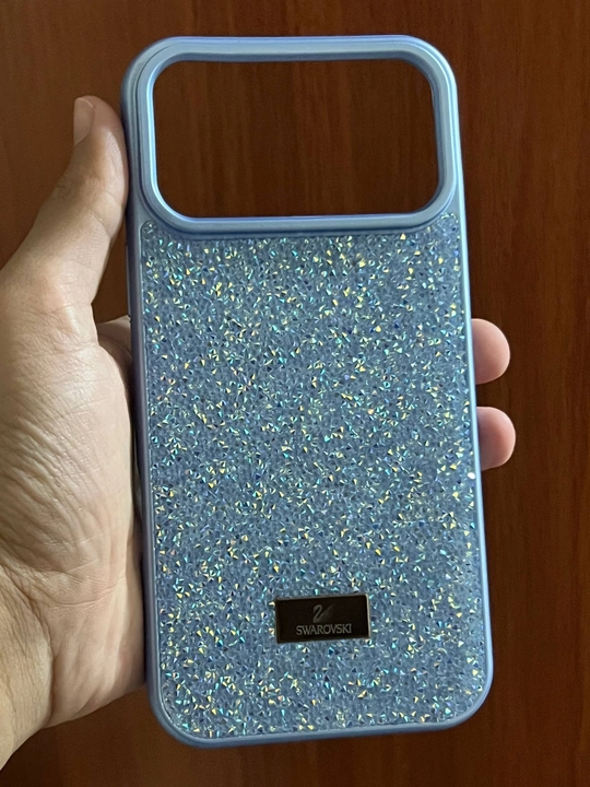 Чехол для iPhone 15,16,17,18, Pro\Pro Max  с блестящими кристаллами  бордовый