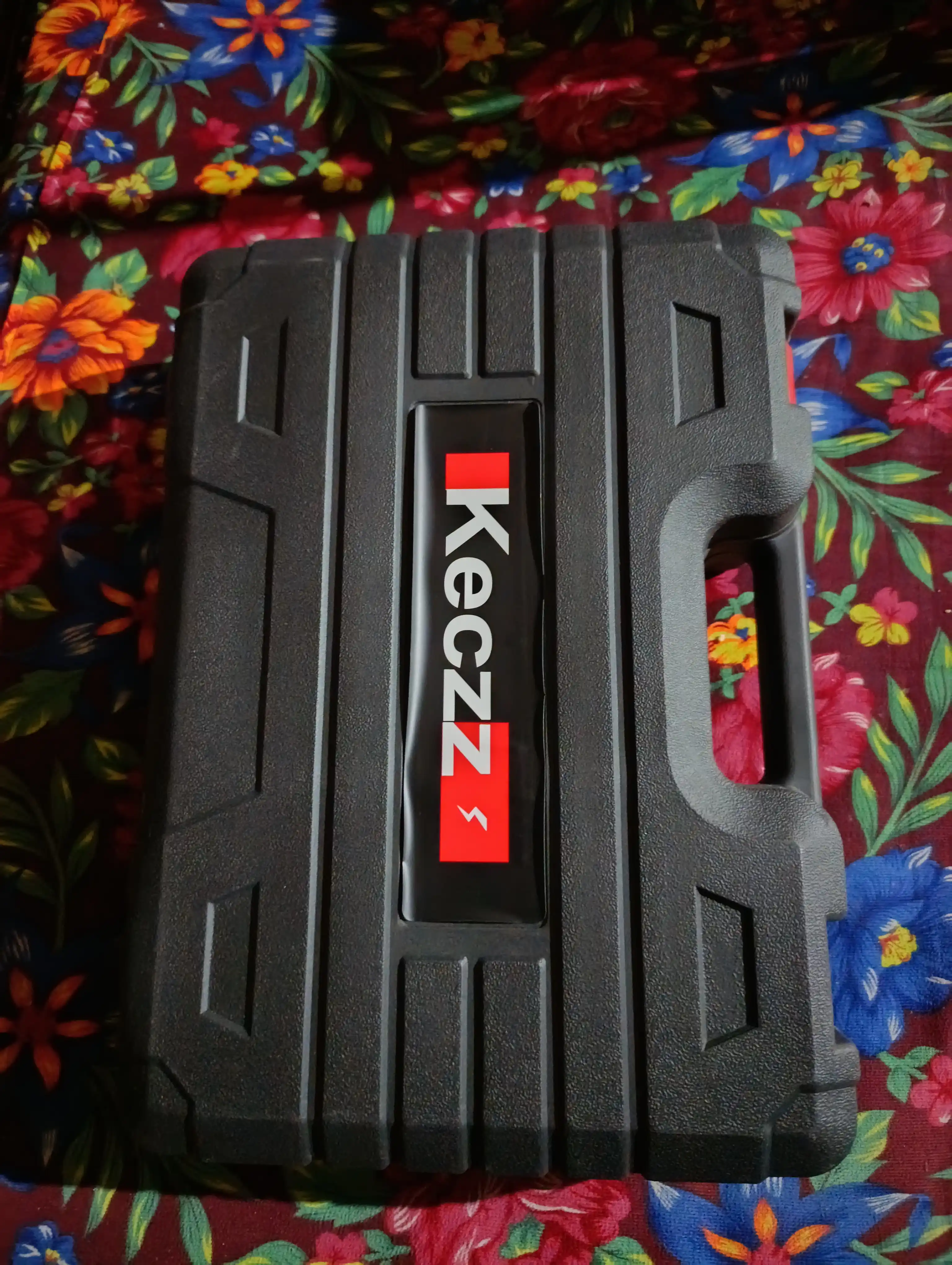 Akkumulyatorli bolgarka KECZZ, 125 mm, 98V, burchak siliqlash mashinkasi, cho'tkasiz USHM