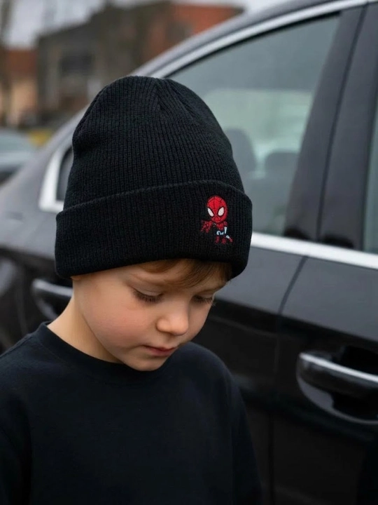 O‘rgimchak odam (Spider-Man) naqshli bolalar uchun trikotaj shapka, 5–10 yosh