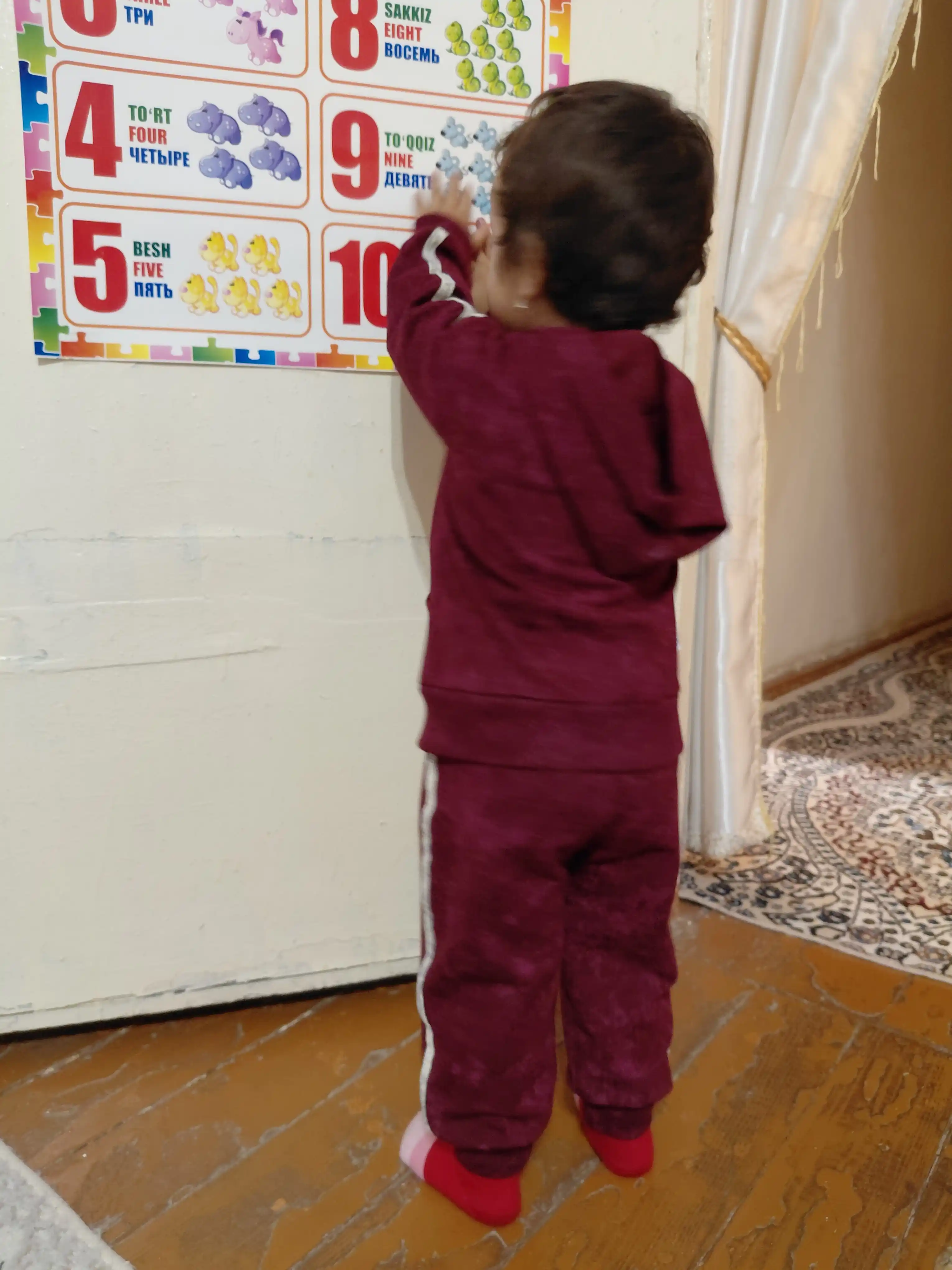 Bolalar uchun sport kostyumi, kapyushonli komplekt, o‘g‘il va qiz bolalar sport kiyimi