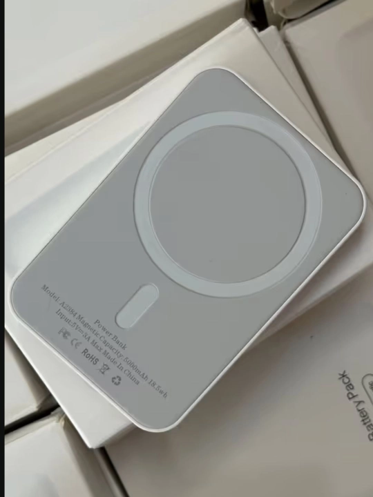 Tashqi batareya MagSafe Battery Pack iPhone uchun, 5000 mAh