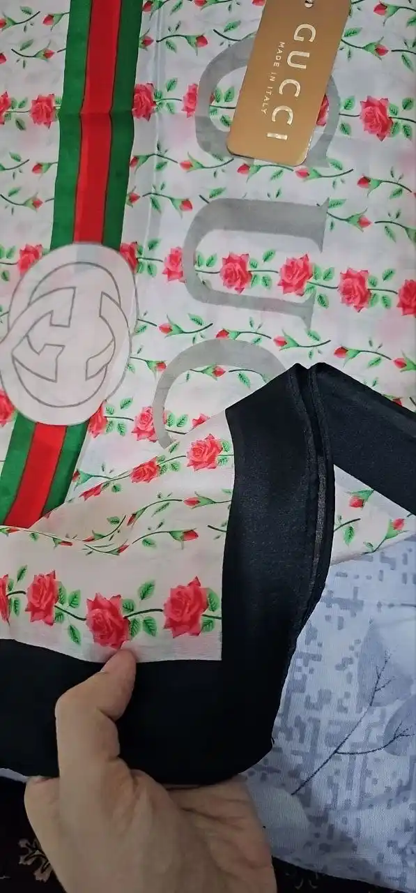 Ayollar sharifi, hijob ro'mol, ayollar bosh kiyimi, ipak sharf, quyoshdan himoya
