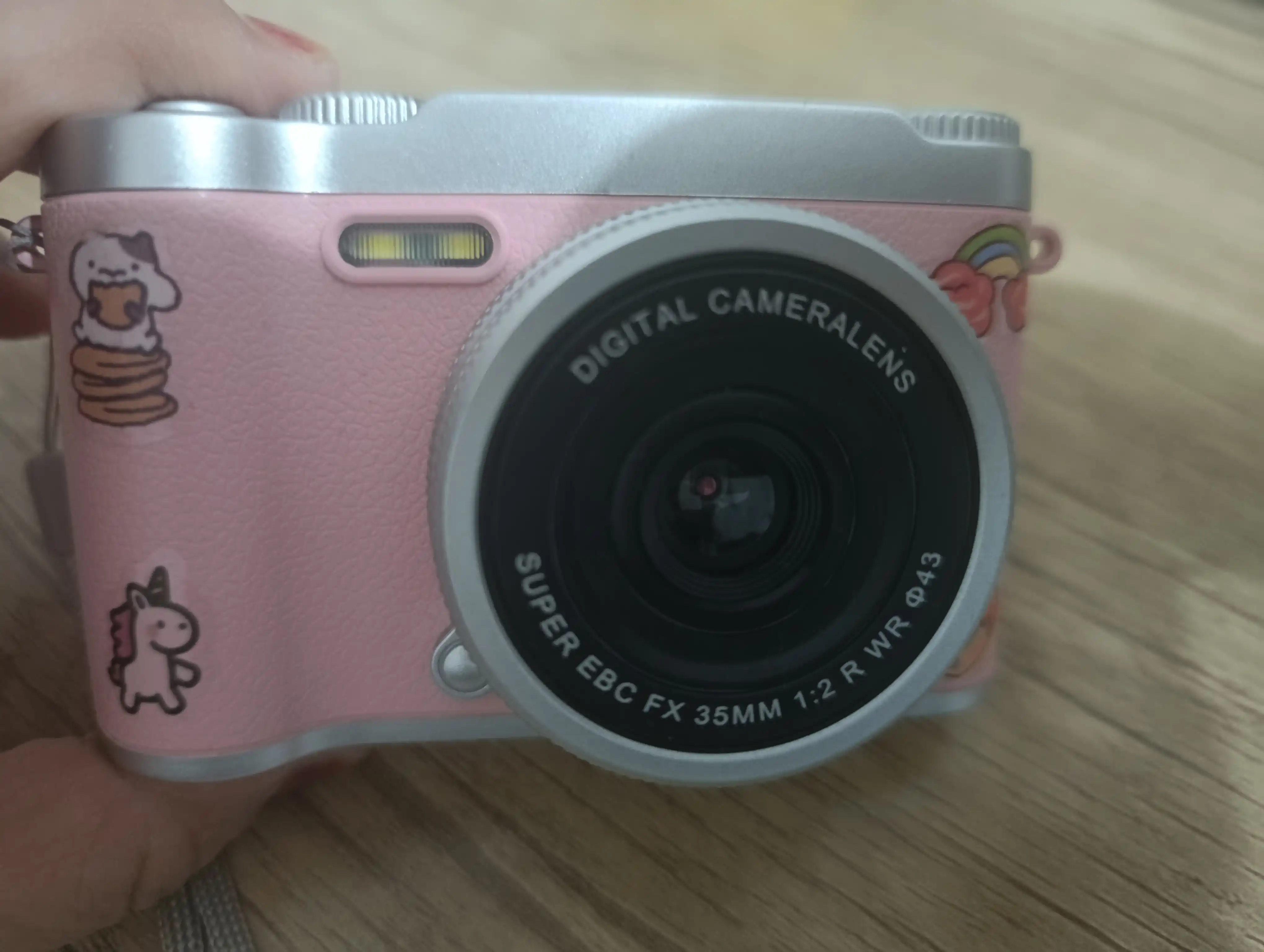 Raqamli kamera (fotoparat), foto kamera, retro kamera, 8x zum, va 32 GB karta