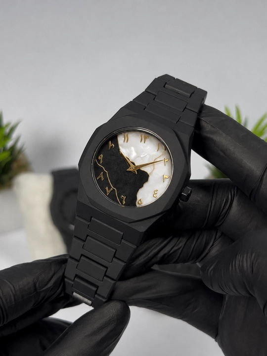Arab Aura erkaklar soati - minimalist qora rangda, quti bilan