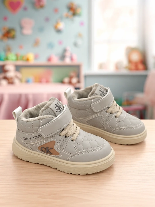 O'g'il bolalar uchun issiq ugгilar, sun’iy mo‘ynali, ekoteridan tikilgan - 
