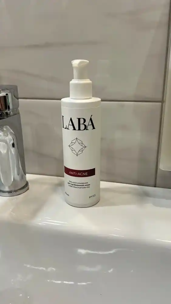 LABA Niacinamide+SA geli yuzni tozalash uchun vositasi, 200 ml