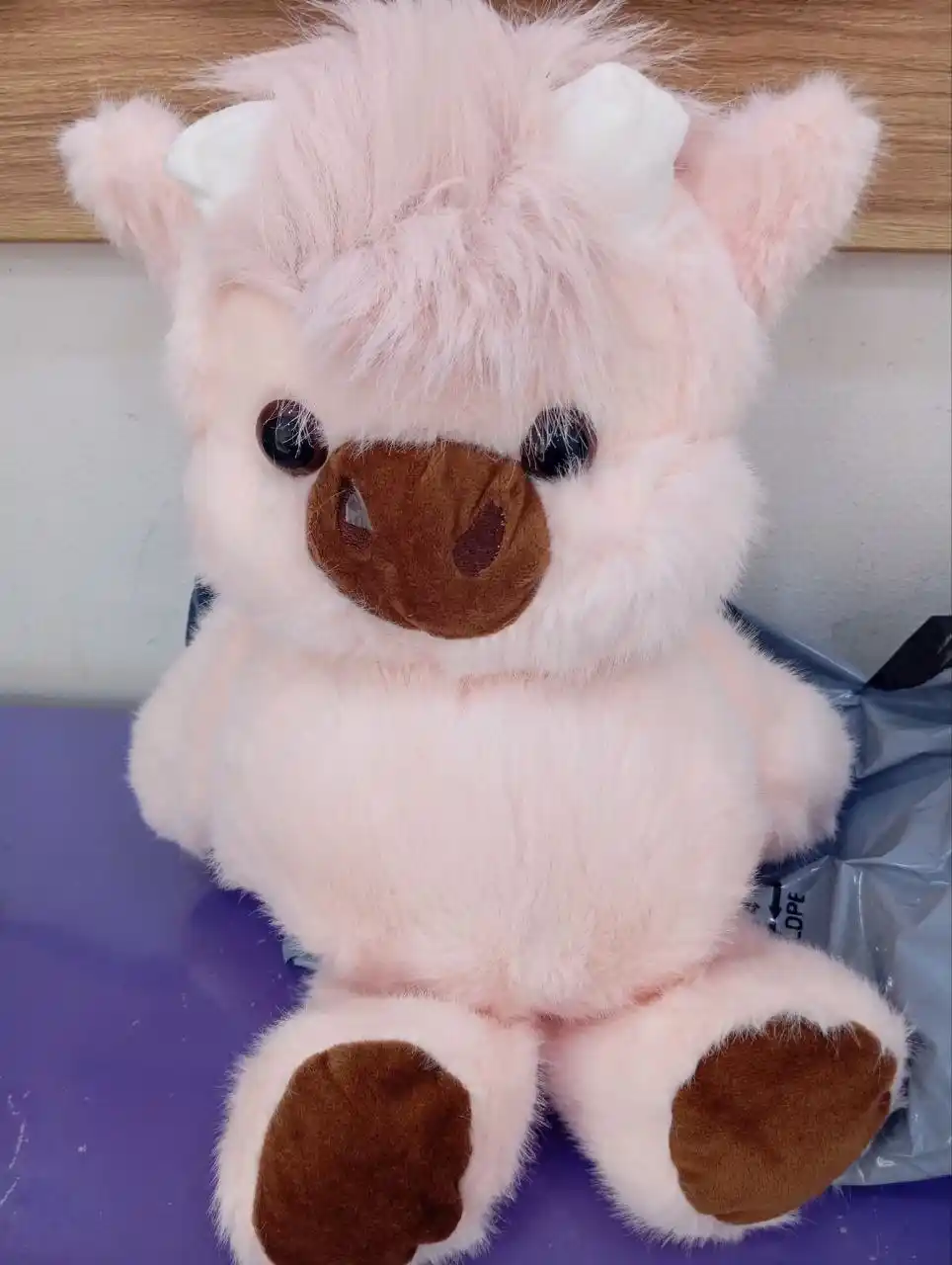 Yuguruvchi yumshoq buzoqcha – bolalar uchun premium plush o‘yinchoq
