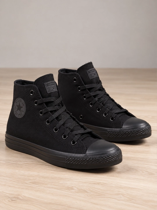 Kedalar Converse sport uchun, yoz-kuz-bahor mavsumi uchun