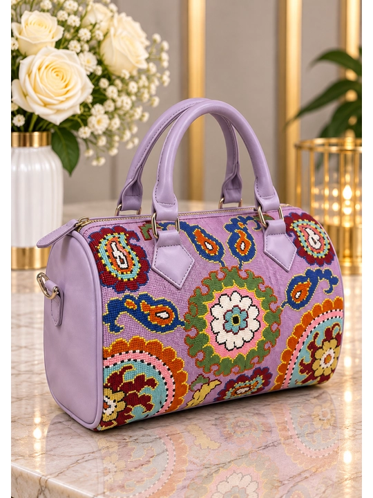 Ayollar sumkasi Barrel bag Model 726 iroqi