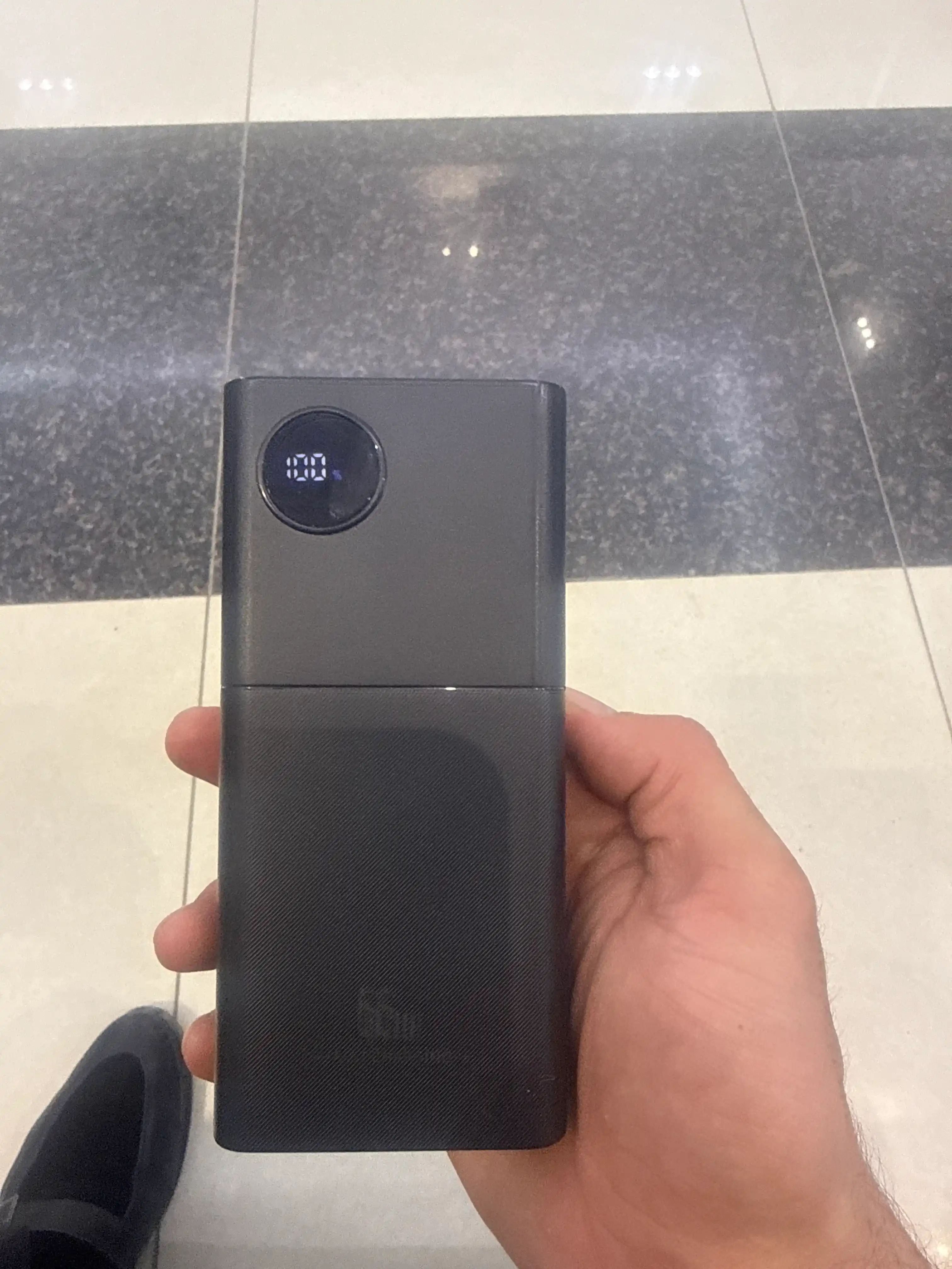 Power Bank 20000mA 66-22.5W tezkor quvvat bilan tashqi akkumulyatori, +4 kabel bilan