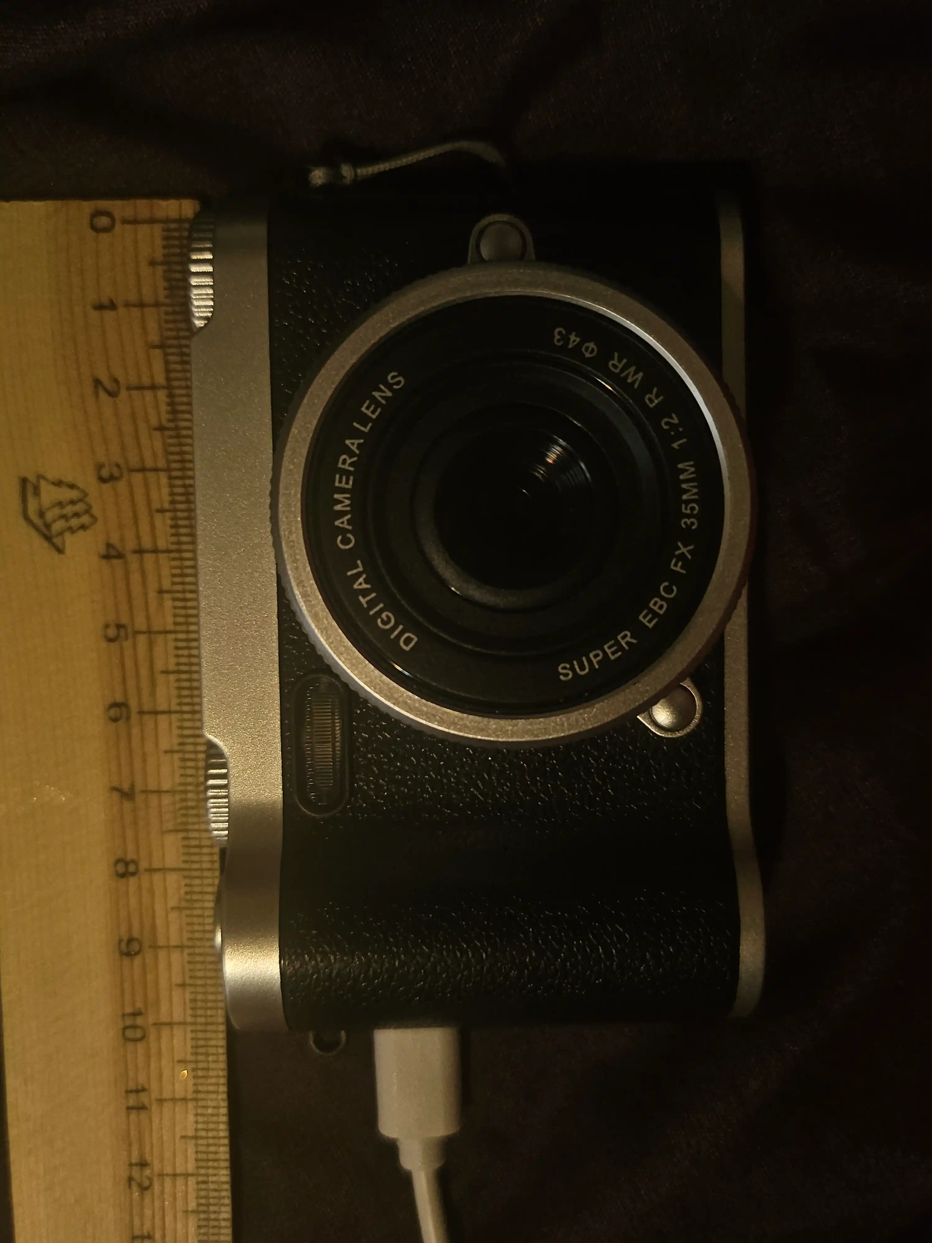 Raqamli kamera (fotoparat), foto kamera, retro kamera, 8x zum, va 32 GB karta