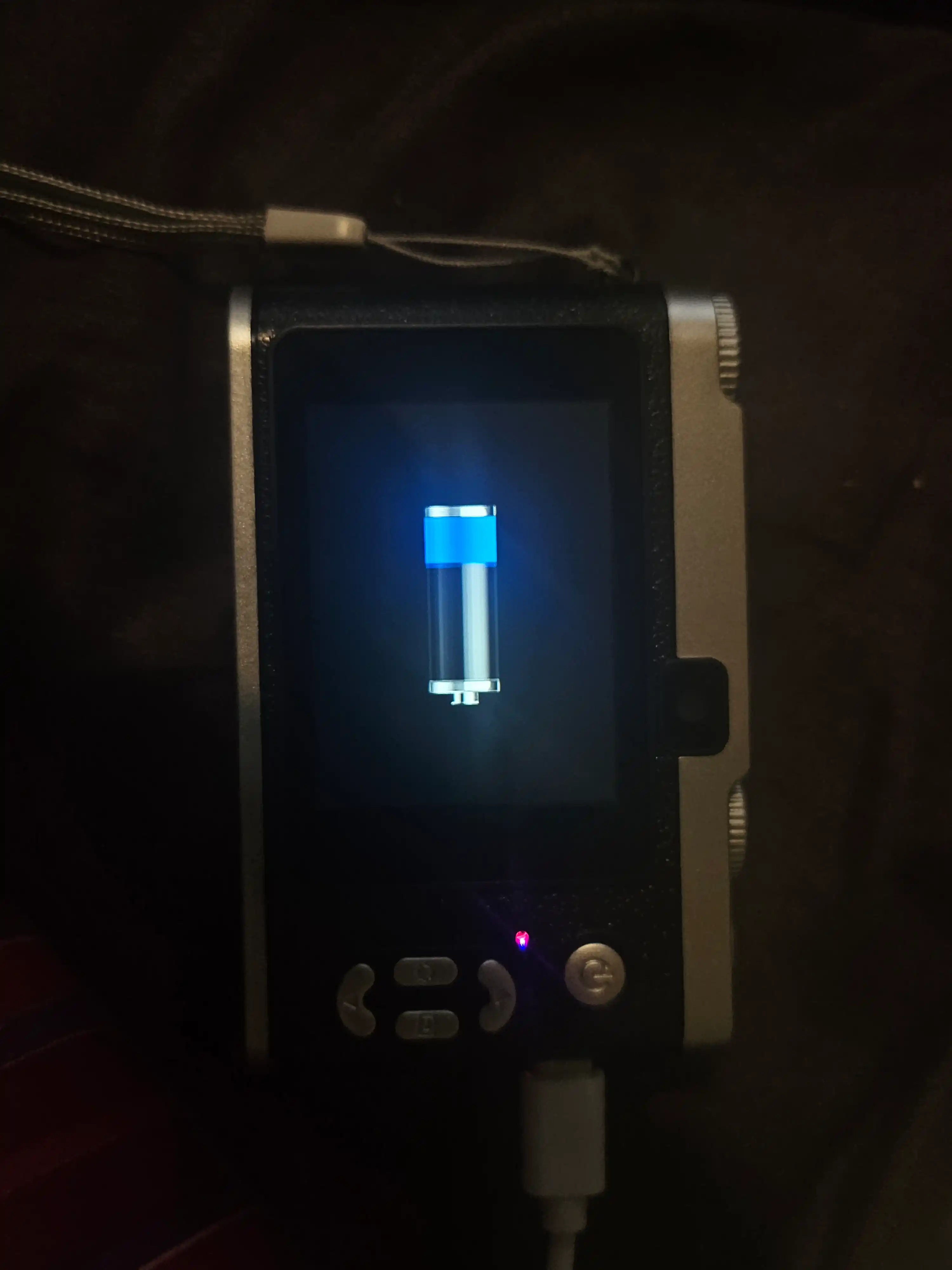 Raqamli kamera (fotoparat), foto kamera, retro kamera, 8x zum, va 32 GB karta