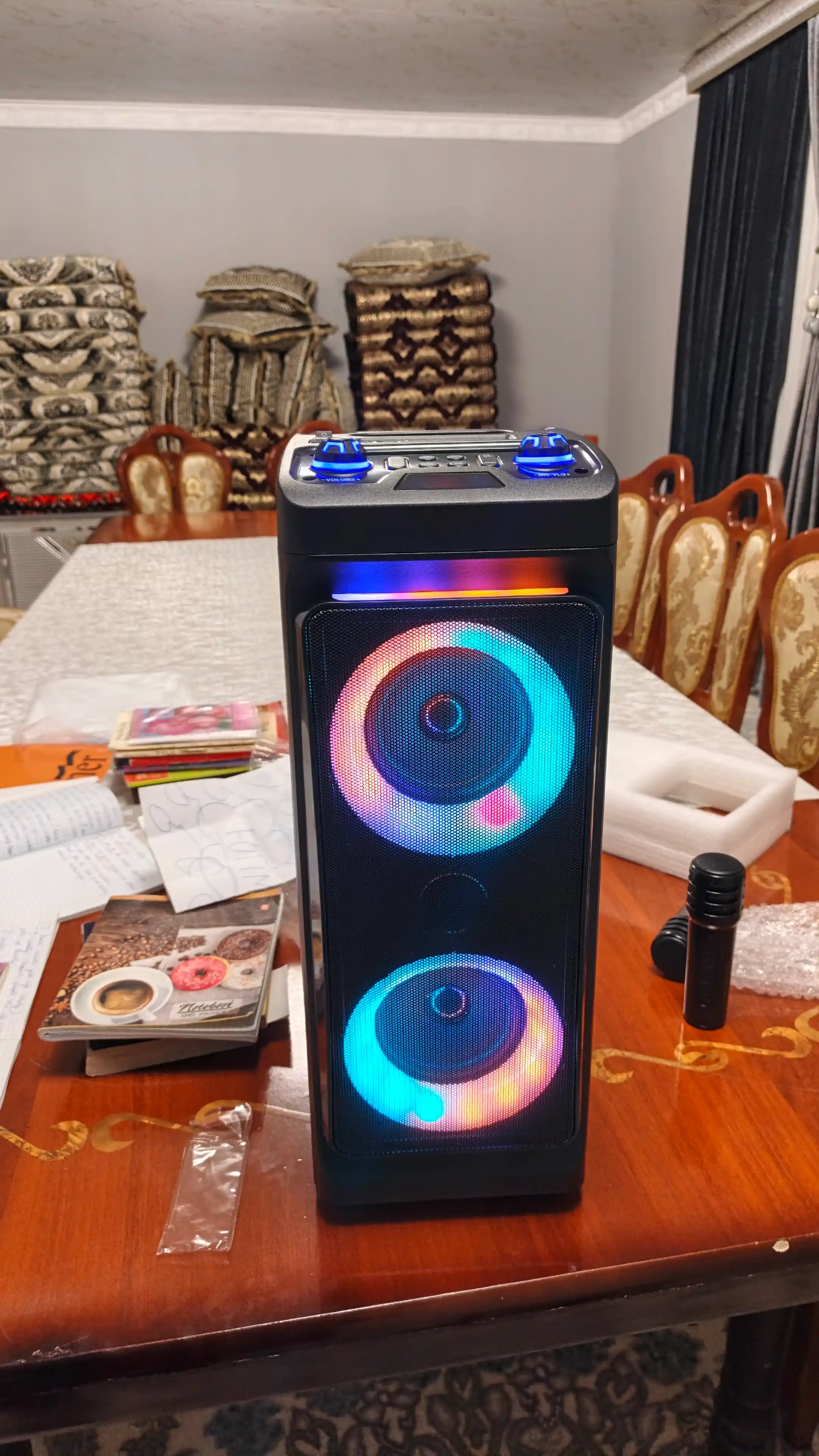 Большая беспроводная колонка ZQS, мощный бас, Bluetooth, микрофон, караоке, праздник
