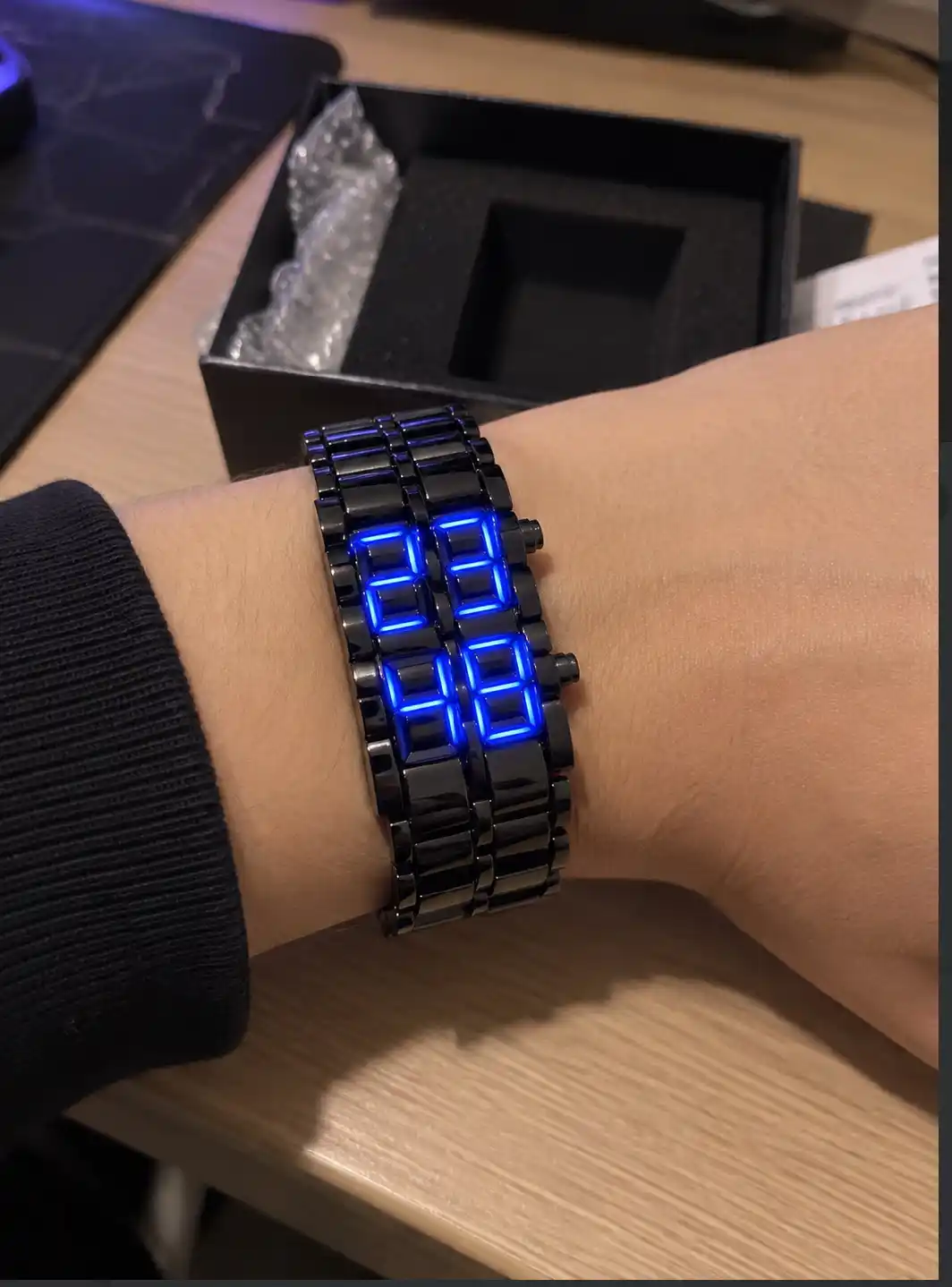 Часы браслет мужские, наручные, электронные с LED дисплеем