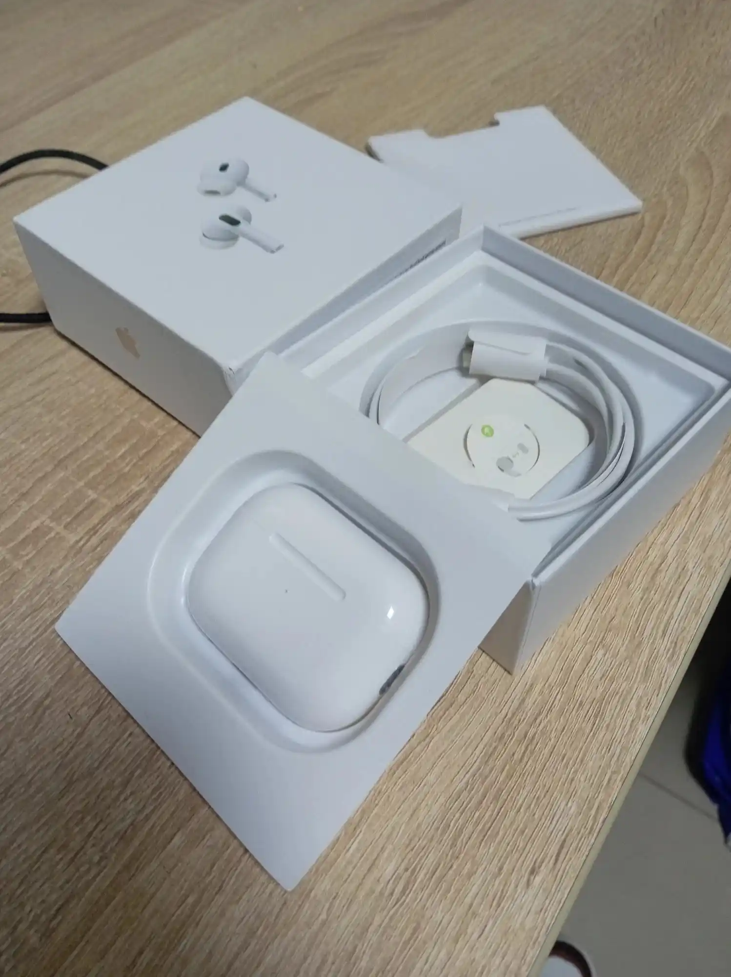 Simsiz quloqchin Pro 2 sensorli iPhone va Android uchun bluetooth naushnik