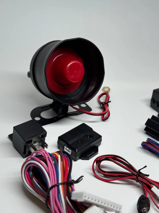 WAYZER-TECH 909S LCD displeyli avtomobil signalizatsiyasi, 2 ta pult bilan