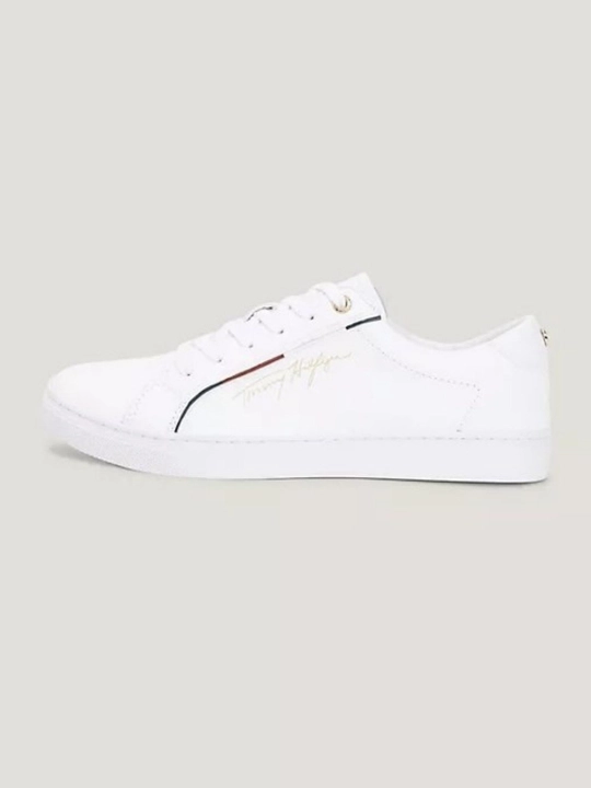 Tommy Hilfiger" oq ayollar kedyari