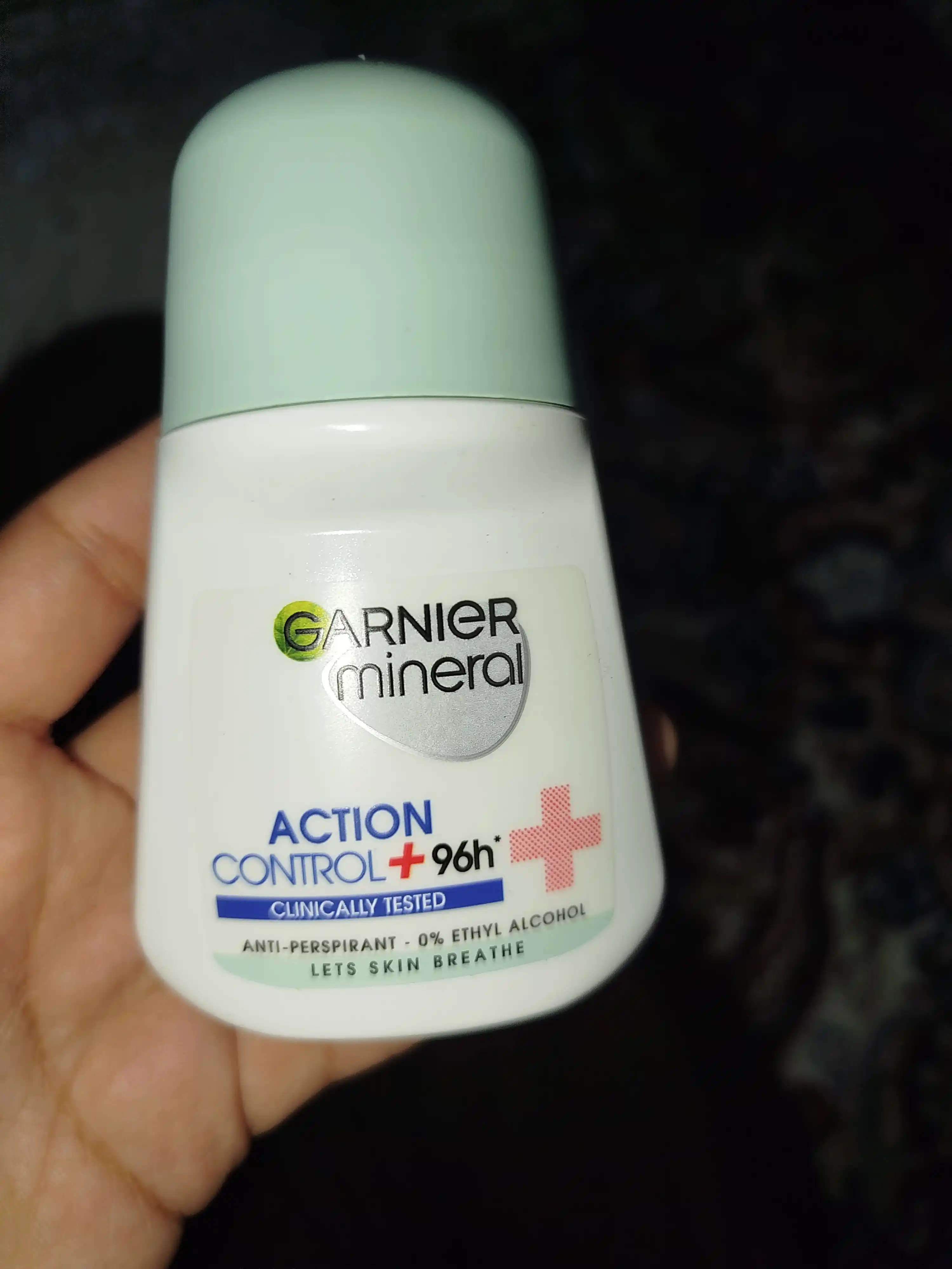 Rolikli dezodorant Garnier Mineral, 50 ml