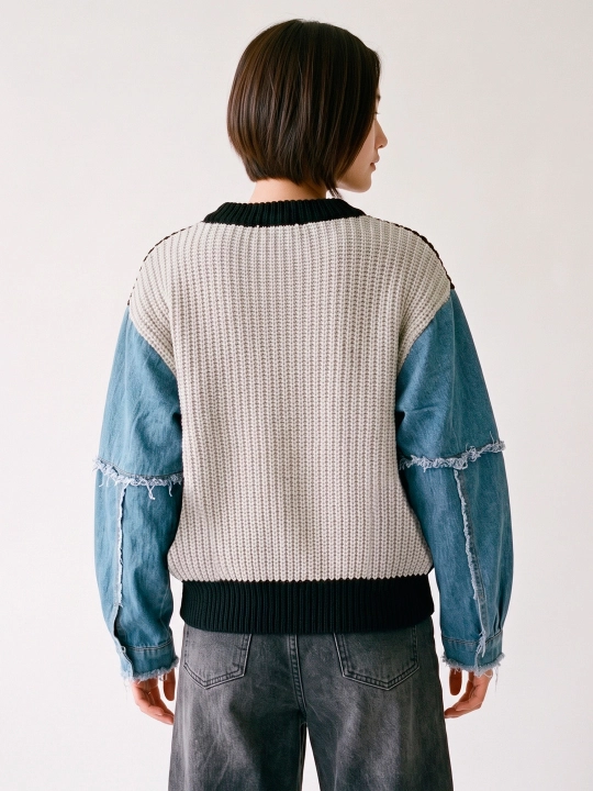Ayollar uchun jinsi yengli oversize trikotaj sviter