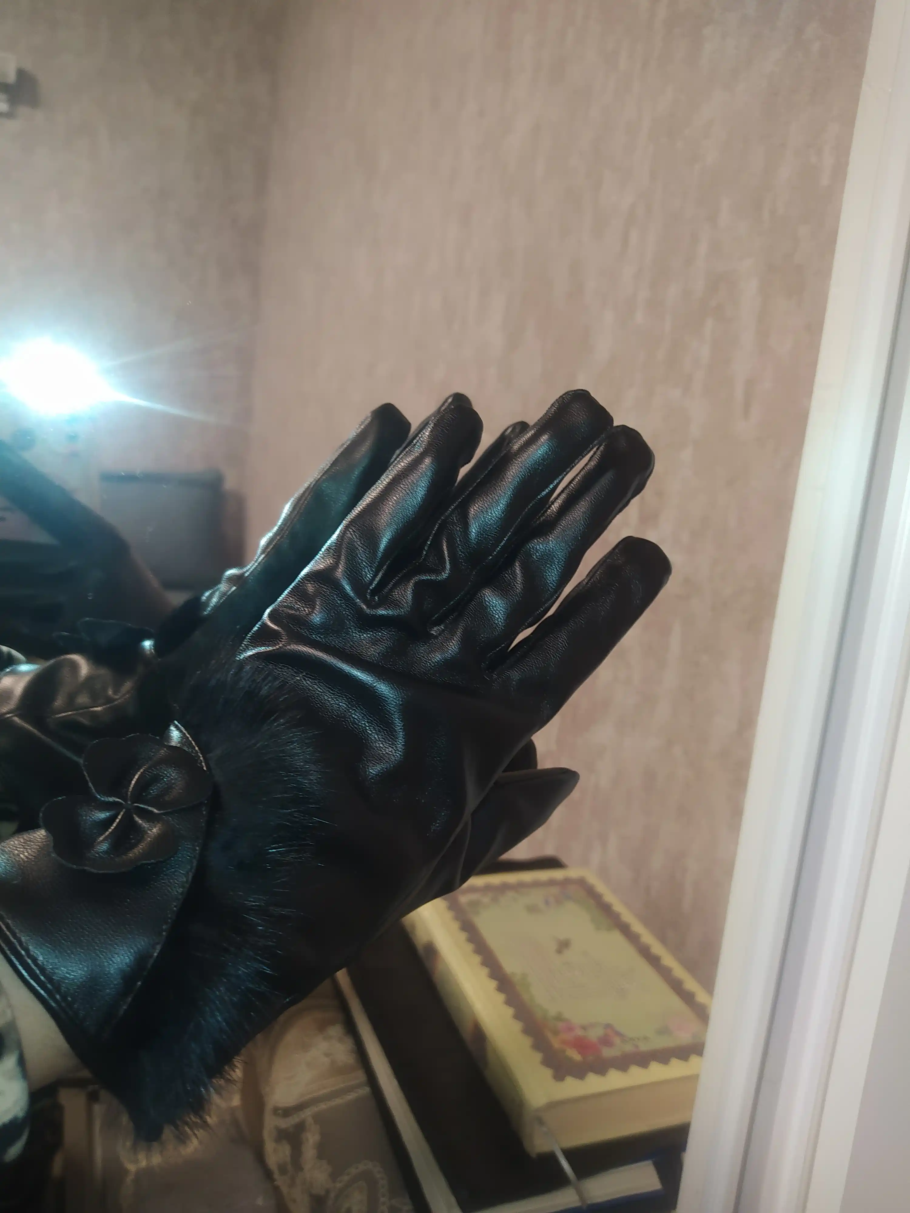 Теплые женские перчатки