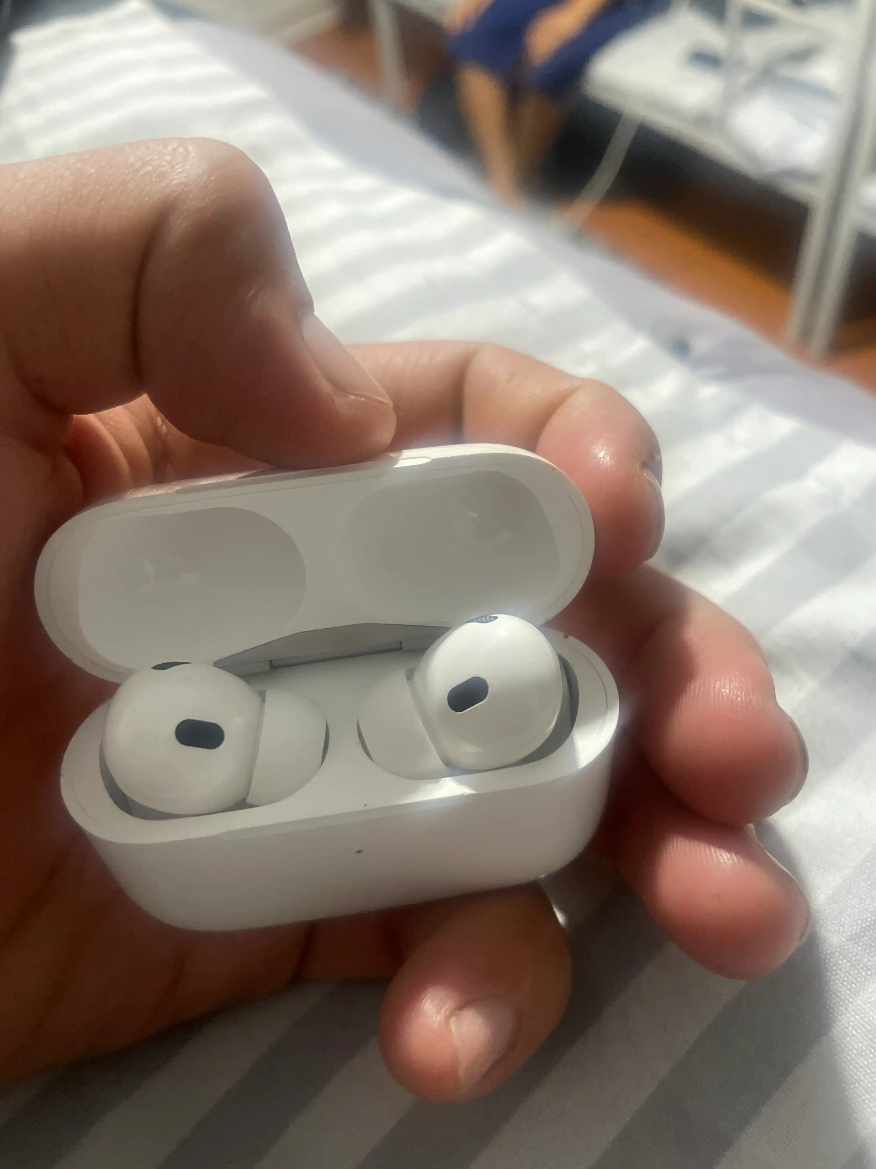 Simsiz quloqchinlar Pods Pro 2 ANC bluetooth naushnik Shovqinni kamaytirish funksiyasi bor