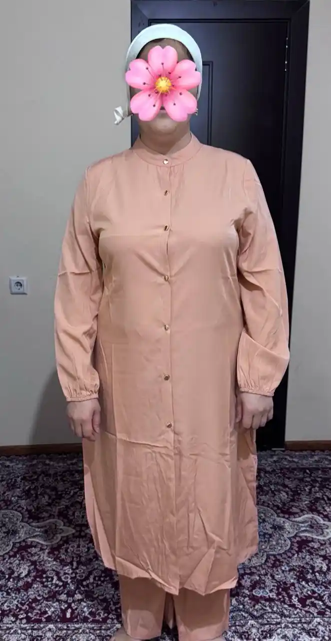 Ayollar kiyimlari, ayollar dvoykasi, kuzgi kiyimlar, ayollar kastyumi