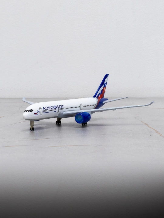 Модель самолёта Airbus A350, авиакомпания Aeroflot (Аэрофлот), 20см, металл+пластик, шасси