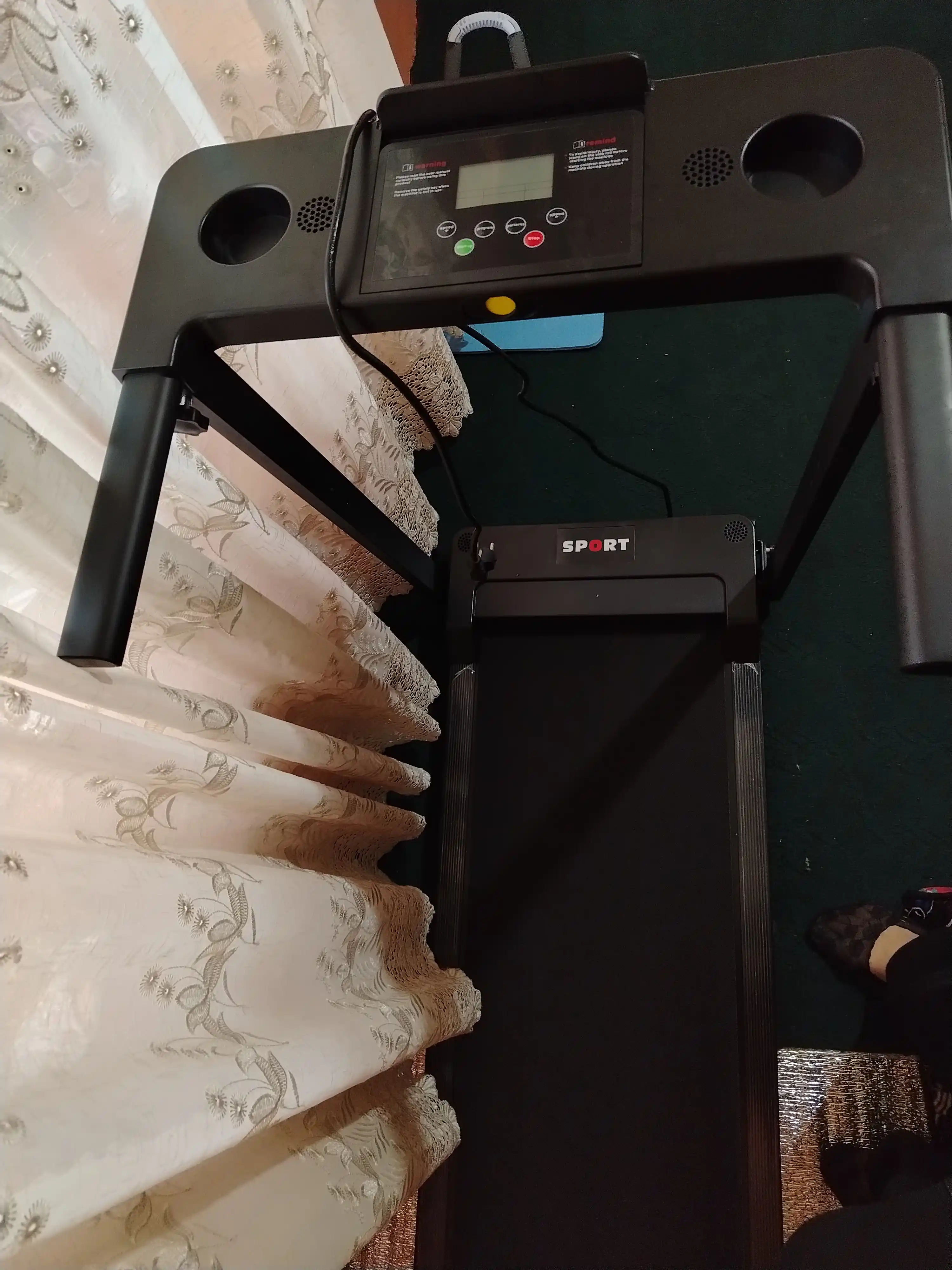 Uy uchun elektr yugurish yo‘lagi, Bluetooth, pult va tutqich, 120 kg gacha