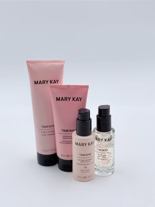 Набор Mary Kay TimeWise для ухода за лицом из 4 средств для жирной и комбинированной кожи - 