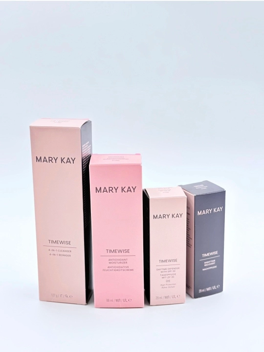 Набор Mary Kay TimeWise для ухода за лицом из 4 средств для жирной и комбинированной кожи