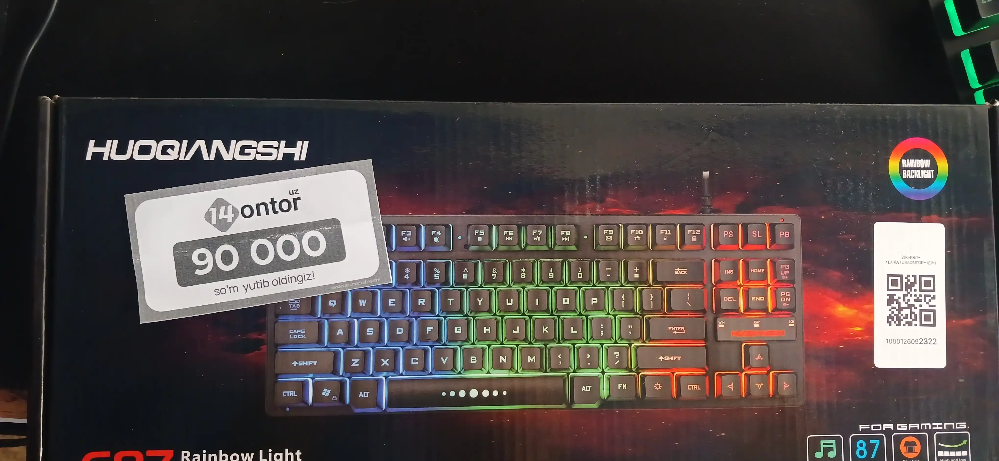 O‘yinchilar va kompyuter uchun simli RGB LED o‘yin klaviaturasi