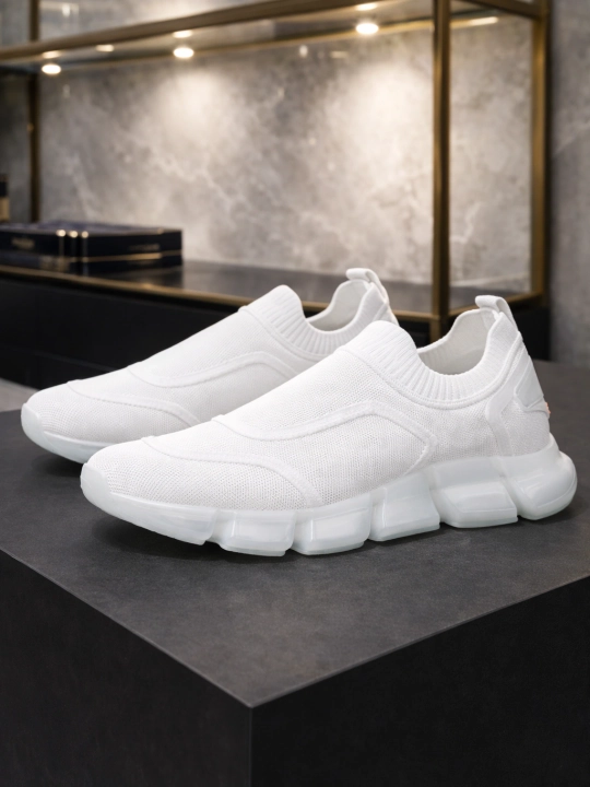Erkaklar krossovkasi Tods bog'ichsiz, yengil, slip-on, 40-45 (1 razmer katta oling)