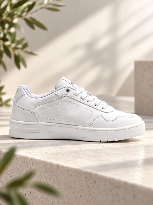 Elegant ayollar krossovkalari PUMA Court Classy — Oq klassika