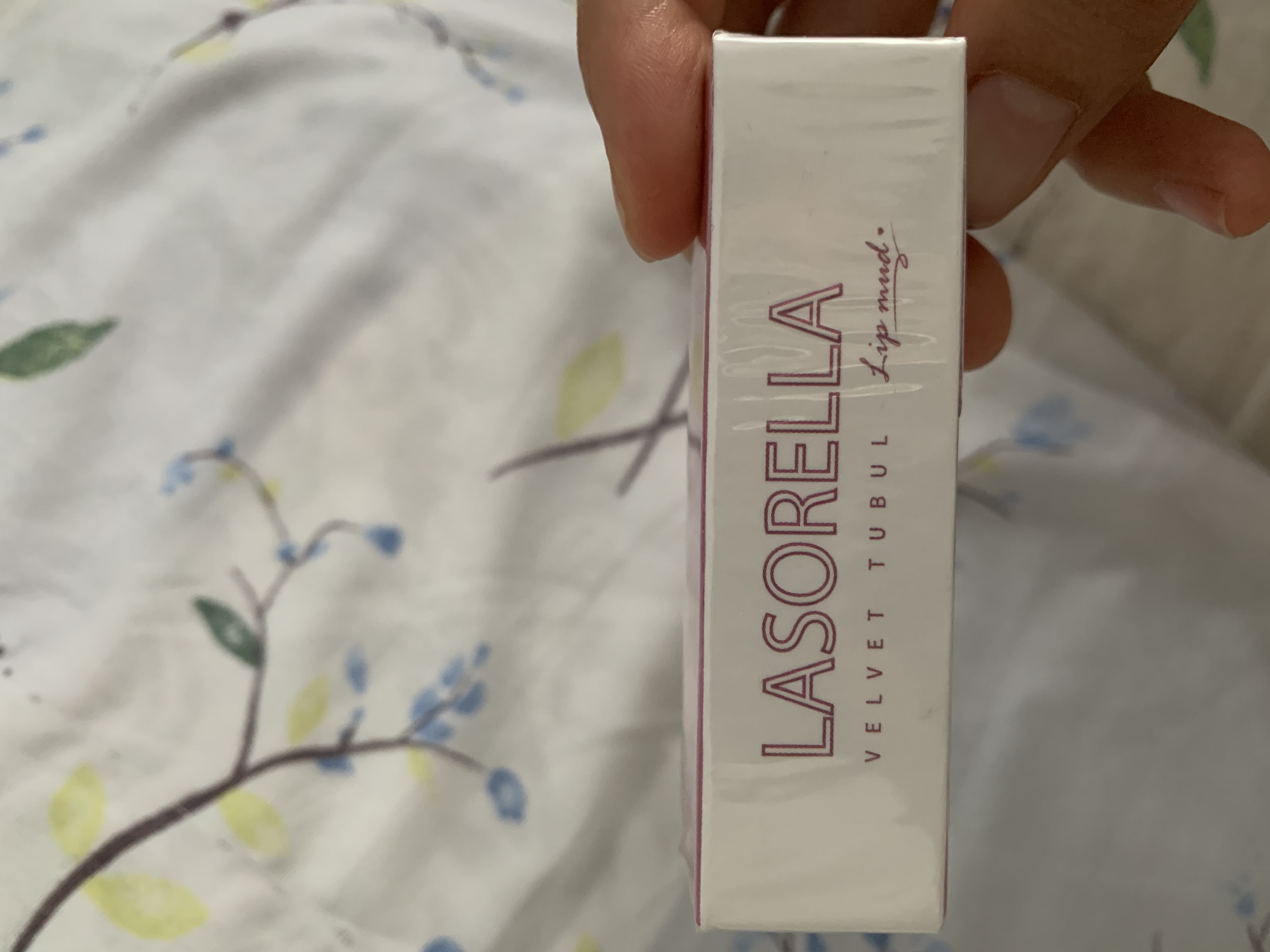 "Lasorella" lab bo'yog'i, koreya effekti, suyuq, doimiy, mat