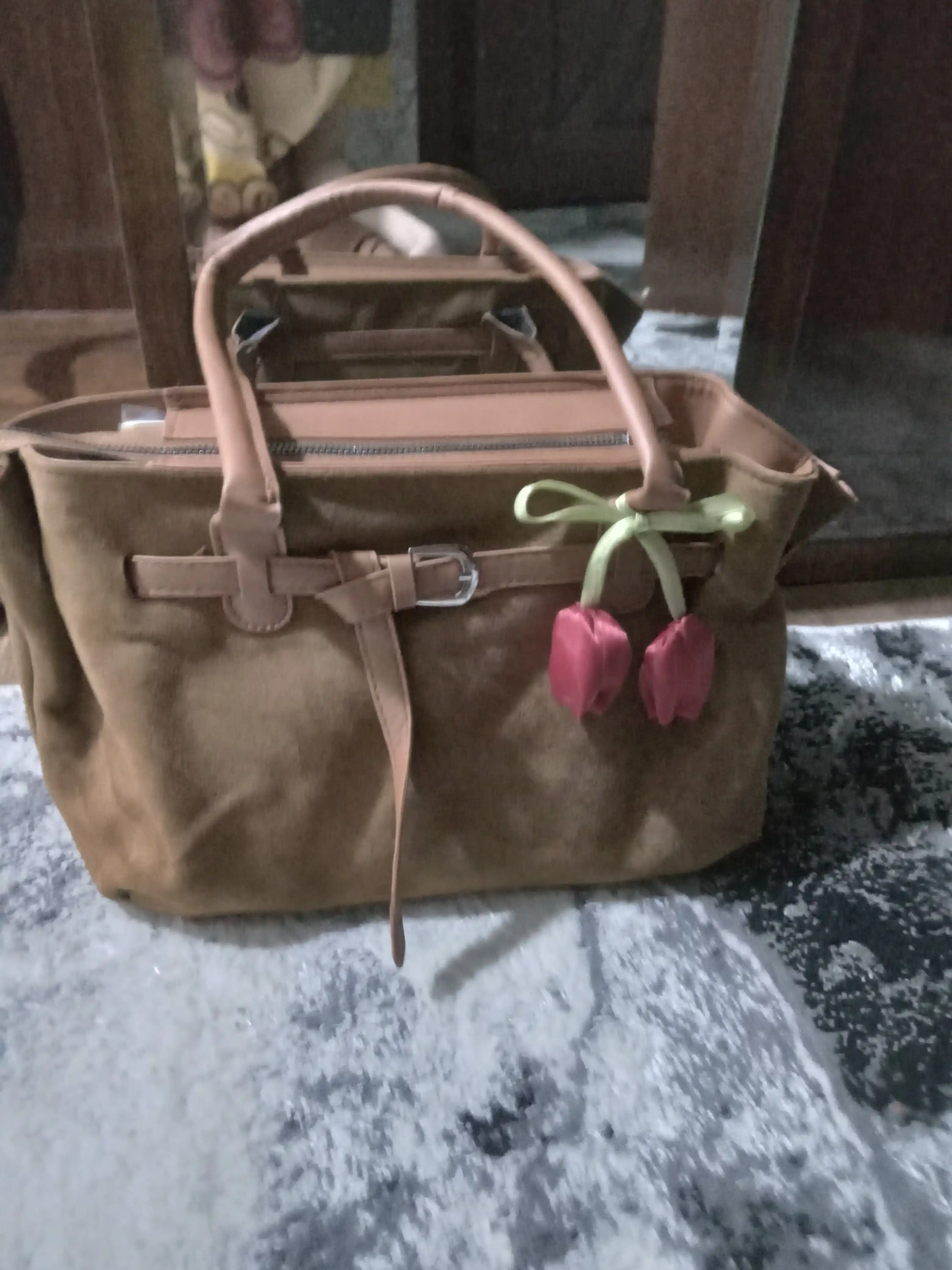 Ayollar zamsh sumka yelkadan yumshoq, o‘qish, maktab, universitet uchun sig‘imli