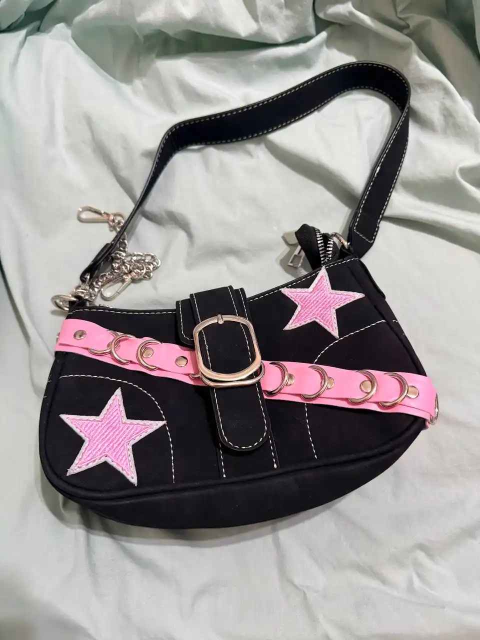 Ayollar baget sumkasi, yelkada, Y2K, yulduzlar va Hello Kitty bilan, koreys uslubidagi kross-bodi