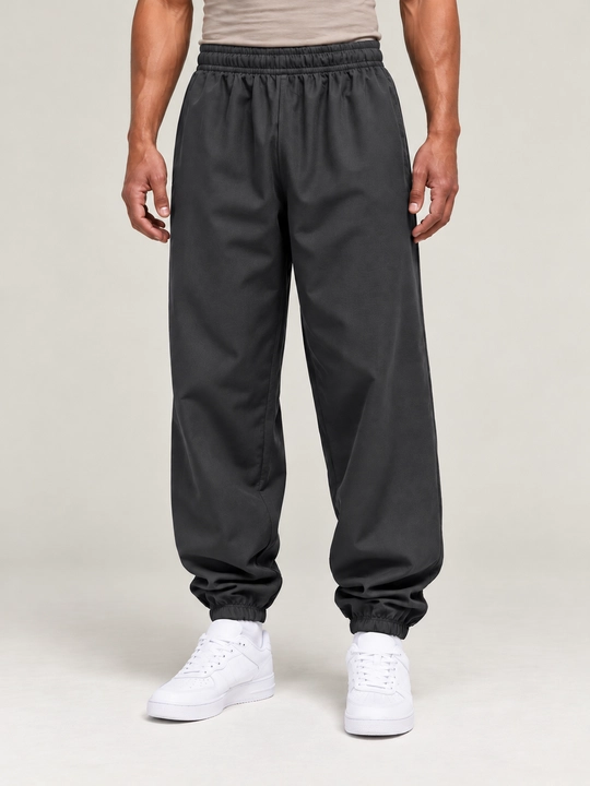 Erkaklar uchun sport shim, jogger, keng bichimli, rezinkali, qora - 