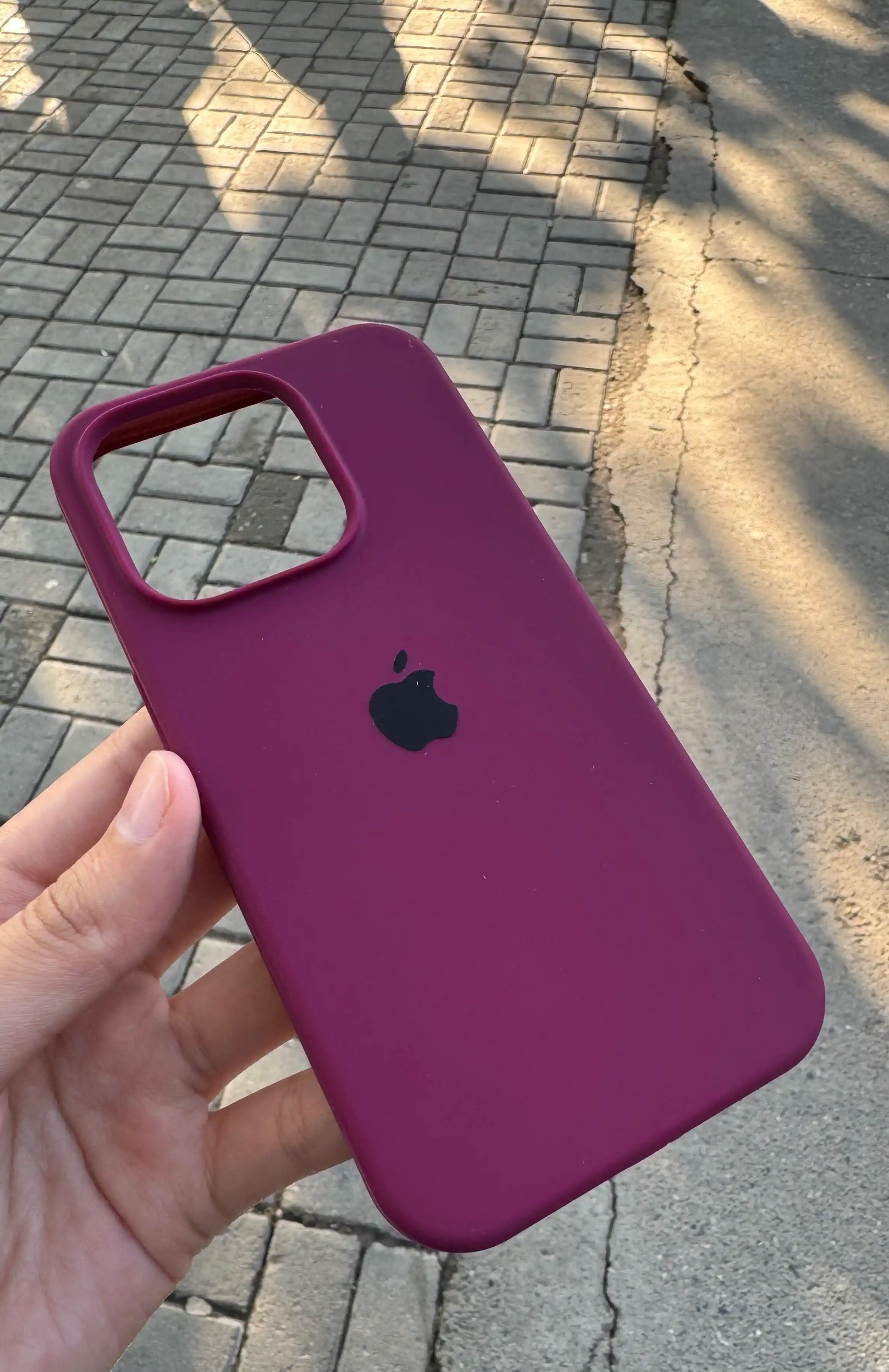 Чехол на айфон — силиконовый чехол для iPhone 11, 12, 13, 14, 15, 16, 17 Pro и Pro Max