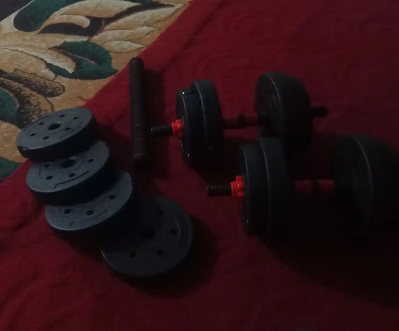 Uy uchun yig'ma sport anjomi: shtanga va gantel to'plami, 10 kg - 40 kg