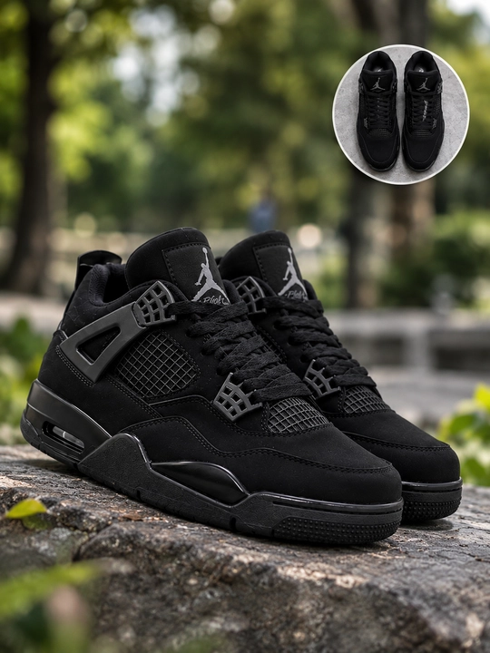 Erkaklar uchun qora krossovka Air Jordan 4 All Black