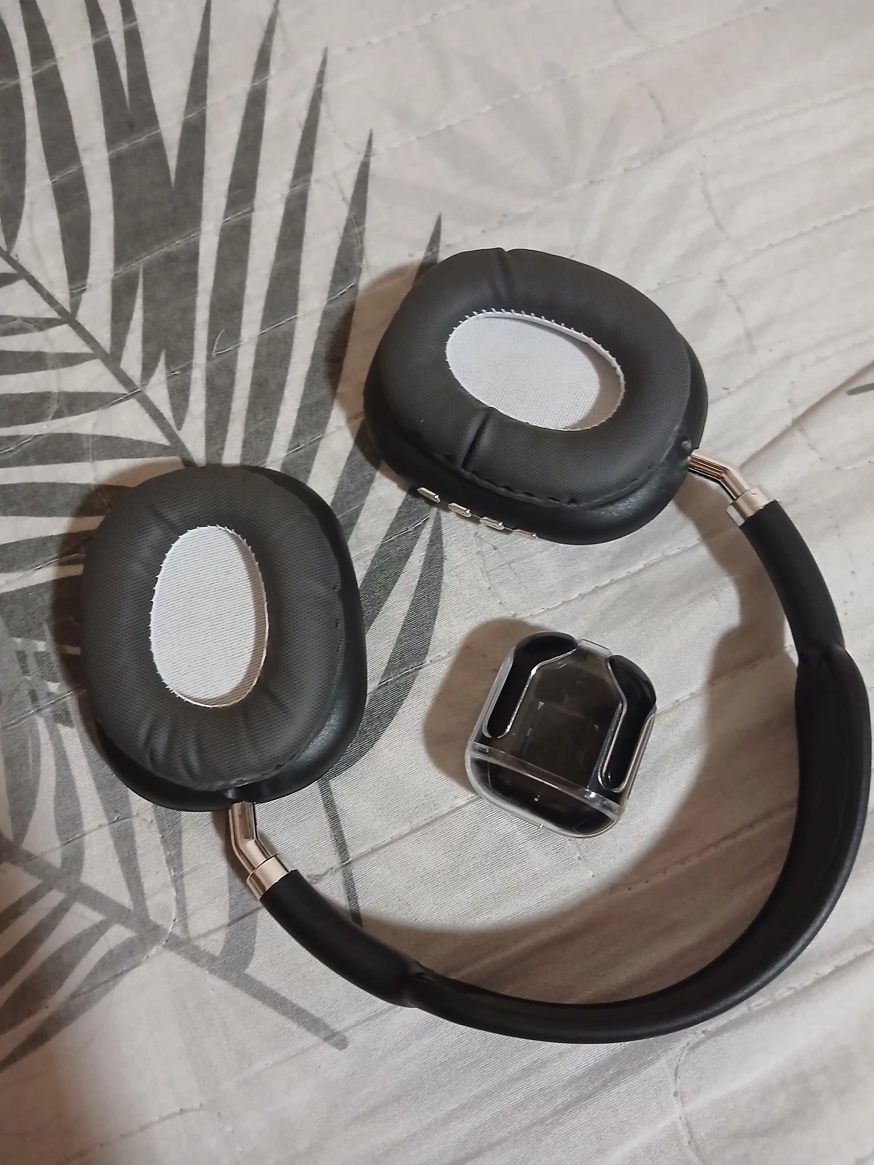 Simsiz quloqchinlar Pods, 1+1 sovg'a iPhone va Android uchun naushniklar, P9, MAX