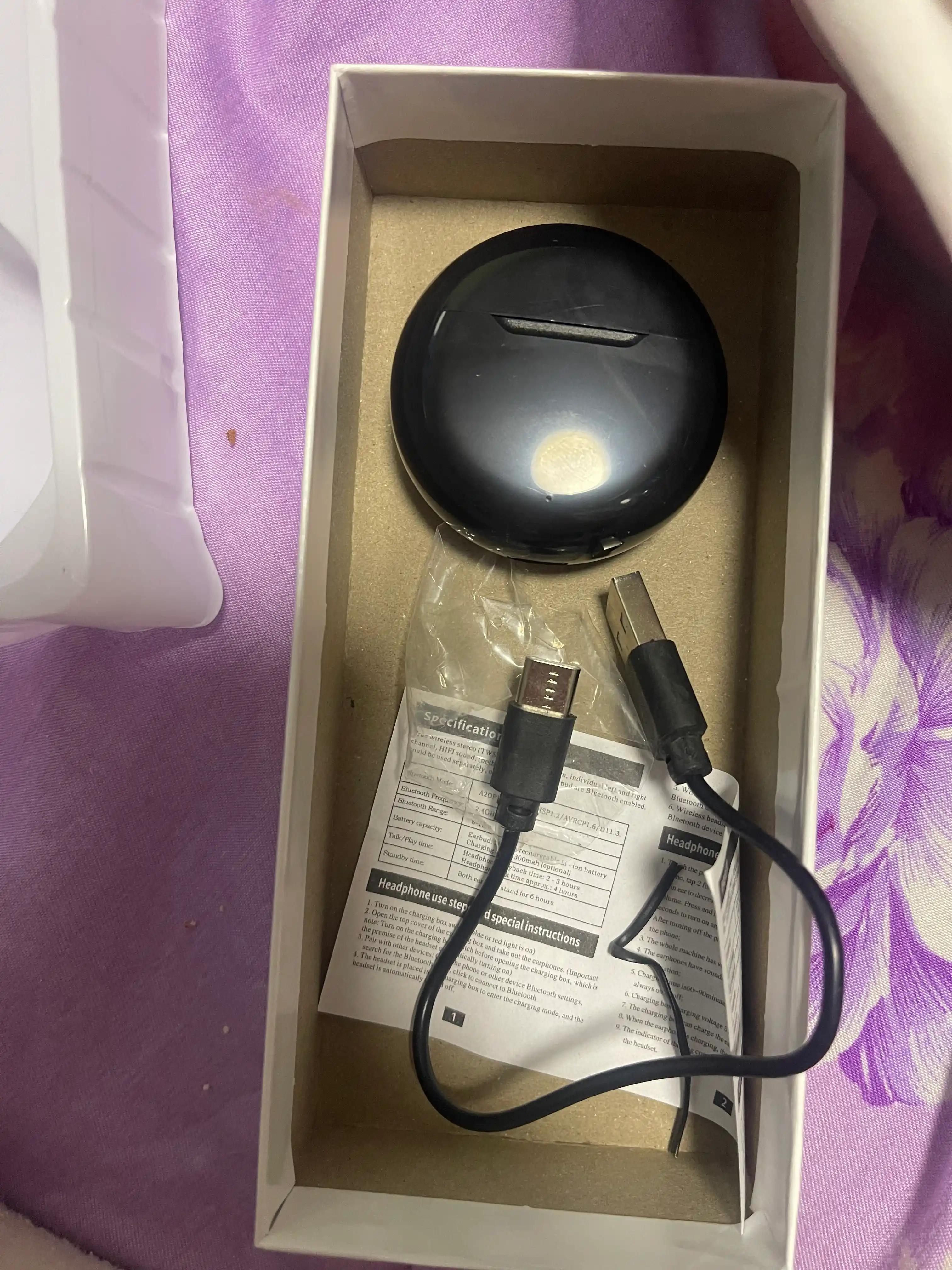 Pods Pro 5 va Pods Pro 6 simsiz quloqliklari