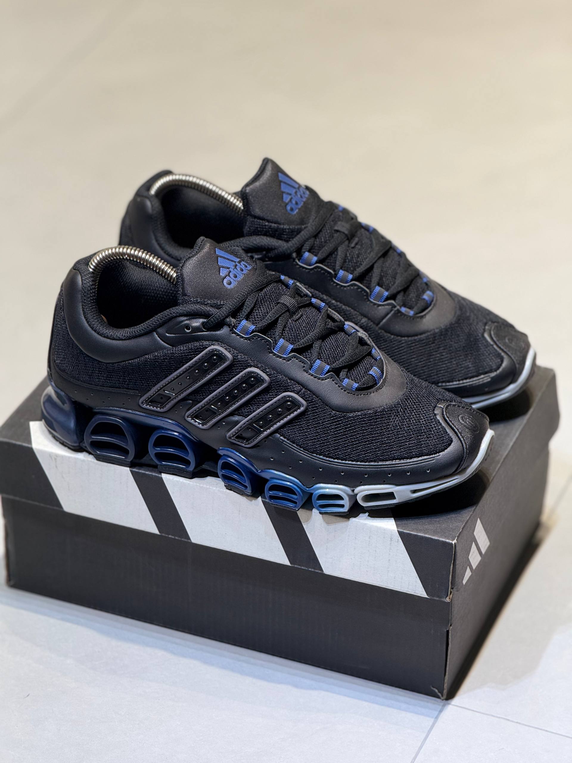 Adidas Megaride — Инновационные спортивные кроссовки, мужские
