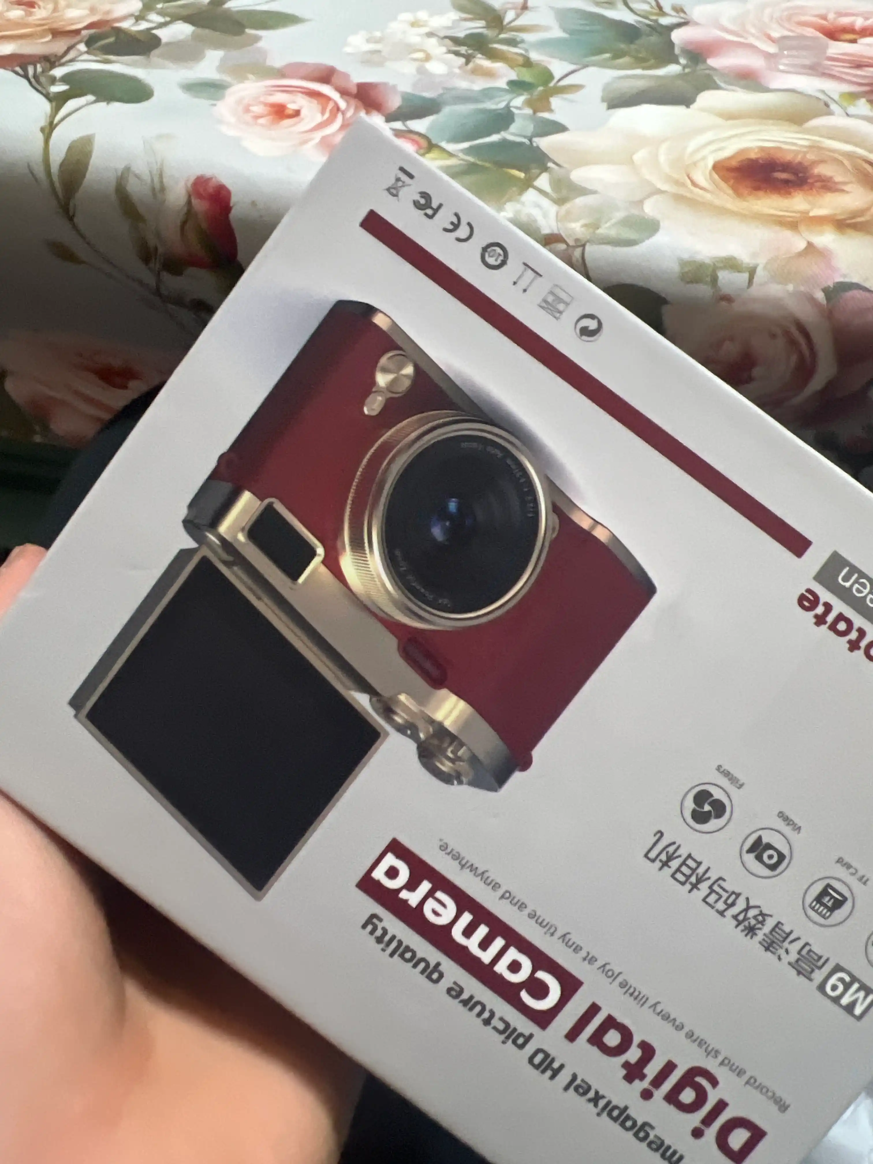 Ретро фотоаппарат HD 1080P, поворотный экран, 16X зум, автофокус AF, карта 128 ГБ