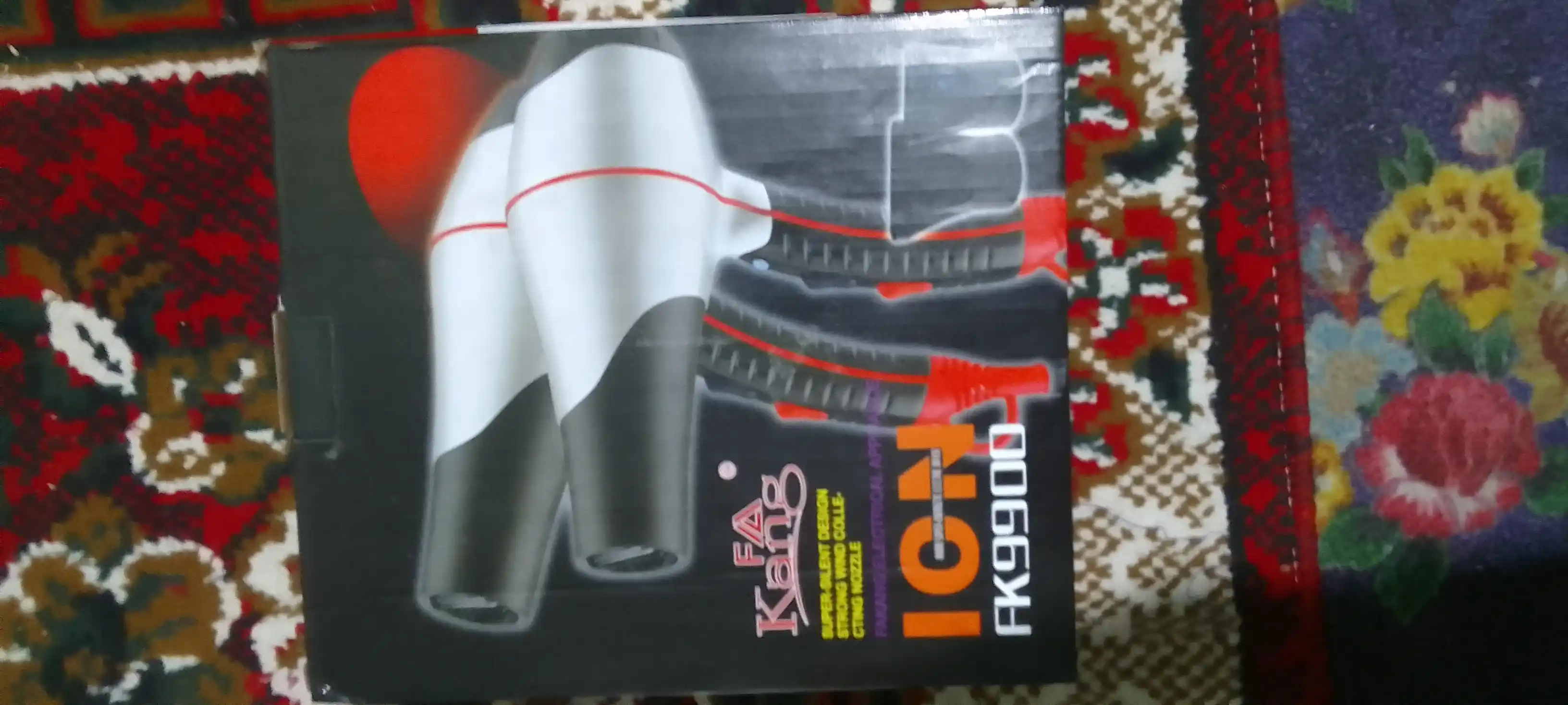 Fen professional, sochni quritish va turmaklash uchun